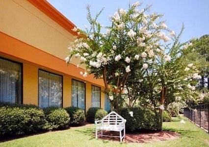 Americas Best Value Inn & Suites - Homewood / Birmingham