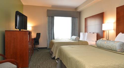 AmericInn Hotel & Suites Des Moines Airport